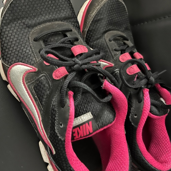 Nike Shoes - Nike Black and Hot Pink Athletic Sneakers with Silver Swoosh